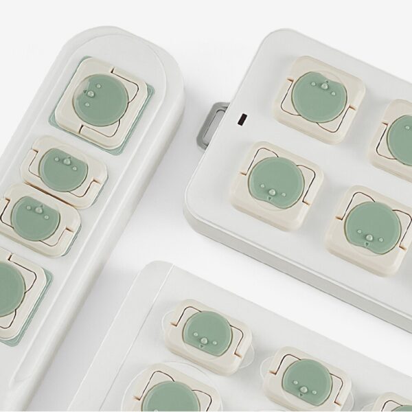 BC Babycare 24pcs Baby Safety Rotate Double Safe Lock Cover 2/3 Hole Electric Sockets Thicken Kids Protector Protection Caps